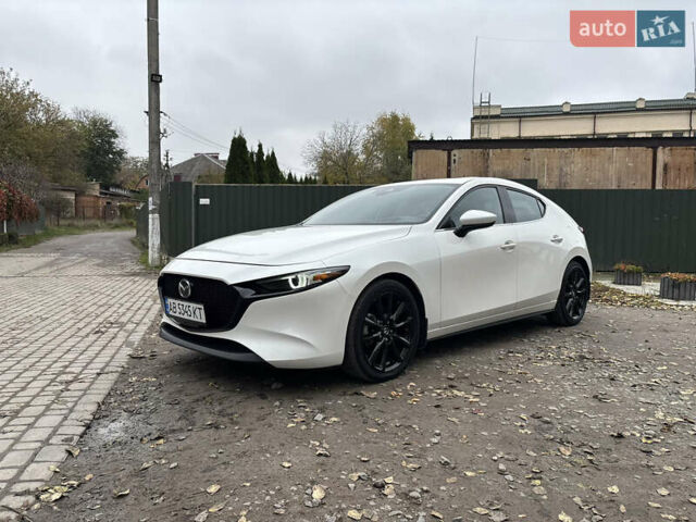 Білий Мазда 3, об'ємом двигуна 2.5 л та пробігом 97 тис. км за 18500 $, фото 1 на Automoto.ua