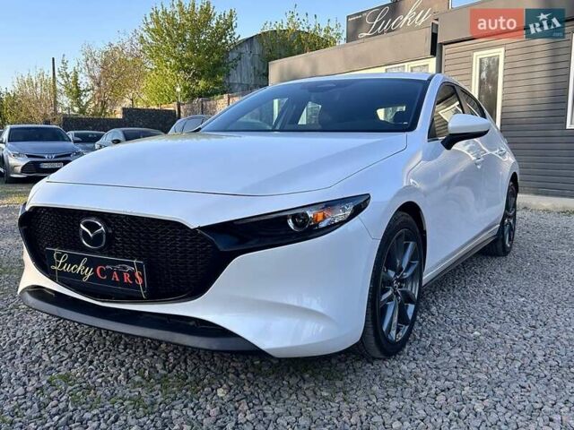 Білий Мазда 3, об'ємом двигуна 2.5 л та пробігом 2 тис. км за 19999 $, фото 1 на Automoto.ua