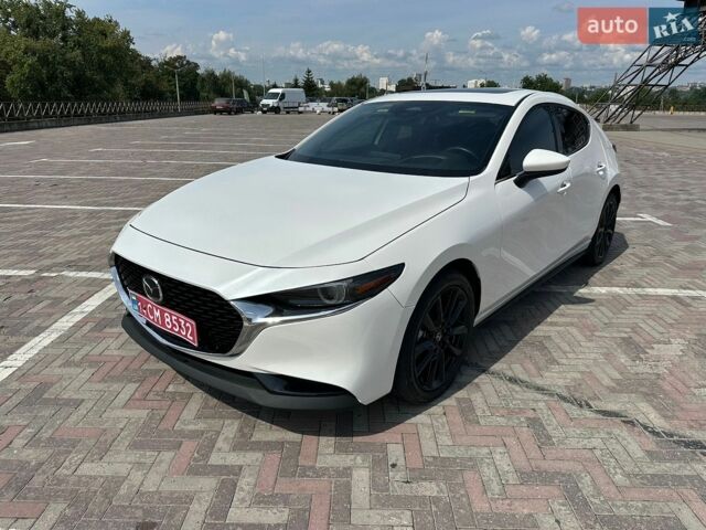 Білий Мазда 3, об'ємом двигуна 2.5 л та пробігом 29 тис. км за 19200 $, фото 1 на Automoto.ua