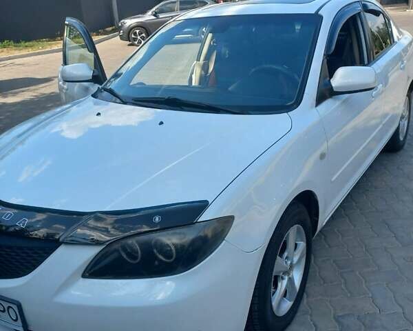 Білий Мазда 3, об'ємом двигуна 1.6 л та пробігом 192 тис. км за 6400 $, фото 1 на Automoto.ua
