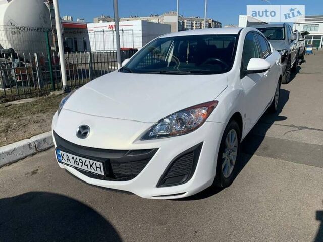 Білий Мазда 3, об'ємом двигуна 2 л та пробігом 240 тис. км за 6900 $, фото 1 на Automoto.ua