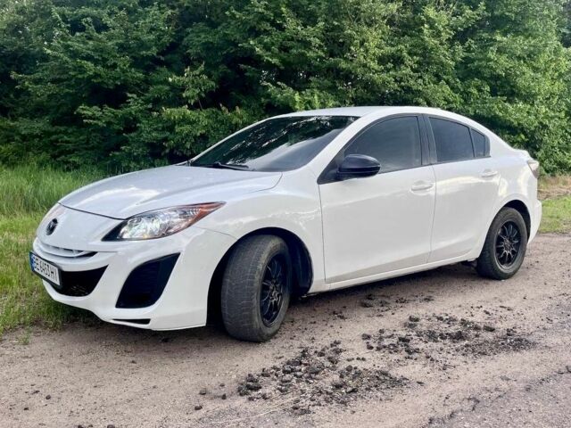 Білий Мазда 3, об'ємом двигуна 2 л та пробігом 244 тис. км за 7300 $, фото 1 на Automoto.ua