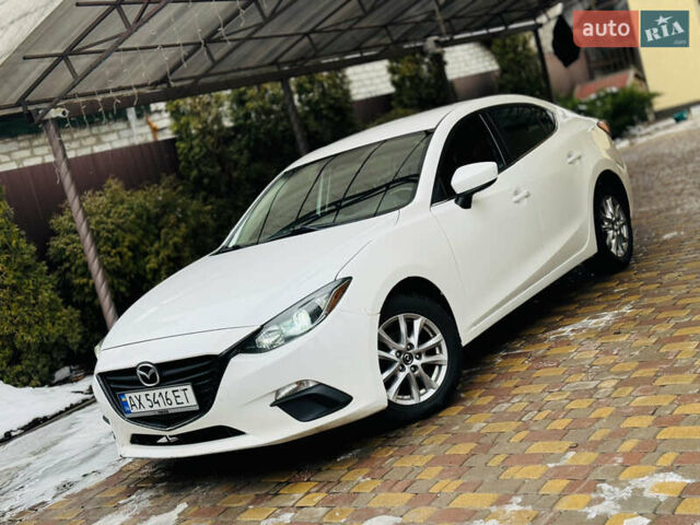Белый Мазда 3, объемом двигателя 2 л и пробегом 157 тыс. км за 7950 $, фото 1 на Automoto.ua