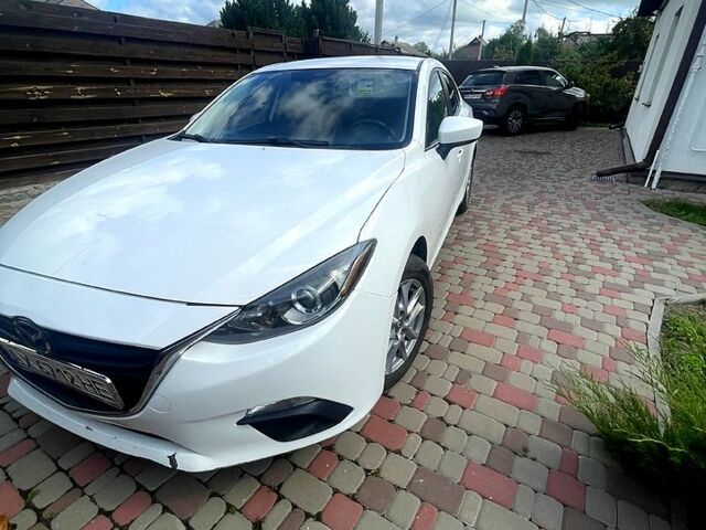 Белый Мазда 3, объемом двигателя 2 л и пробегом 140 тыс. км за 10100 $, фото 1 на Automoto.ua