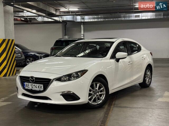 Белый Мазда 3, объемом двигателя 2 л и пробегом 182 тыс. км за 8500 $, фото 1 на Automoto.ua