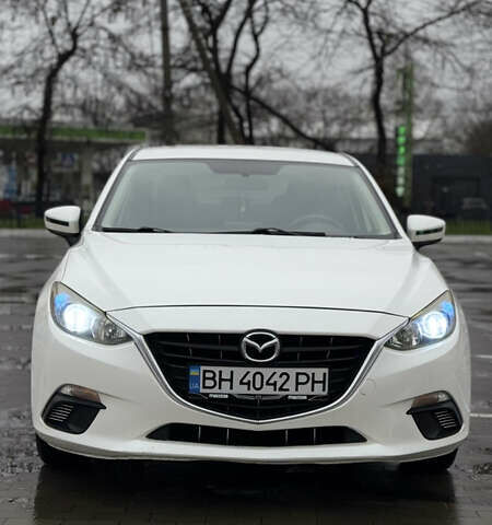 Білий Мазда 3, об'ємом двигуна 2 л та пробігом 151 тис. км за 9200 $, фото 1 на Automoto.ua