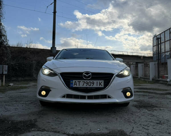 Білий Мазда 3, об'ємом двигуна 2.19 л та пробігом 267 тис. км за 9950 $, фото 1 на Automoto.ua