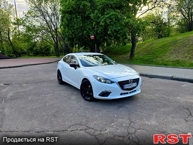 Белый Мазда 3, объемом двигателя 2 л и пробегом 95 тыс. км за 10600 $, фото 1 на Automoto.ua