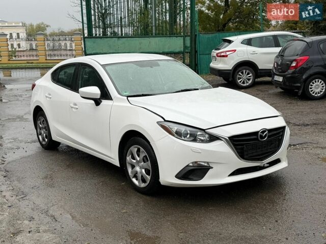 Білий Мазда 3, об'ємом двигуна 2 л та пробігом 155 тис. км за 4450 $, фото 1 на Automoto.ua