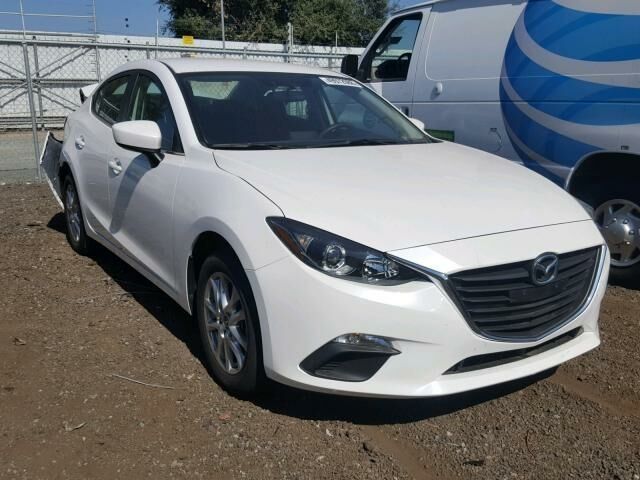 Білий Мазда 3, об'ємом двигуна 2 л та пробігом 17 тис. км за 9550 $, фото 1 на Automoto.ua