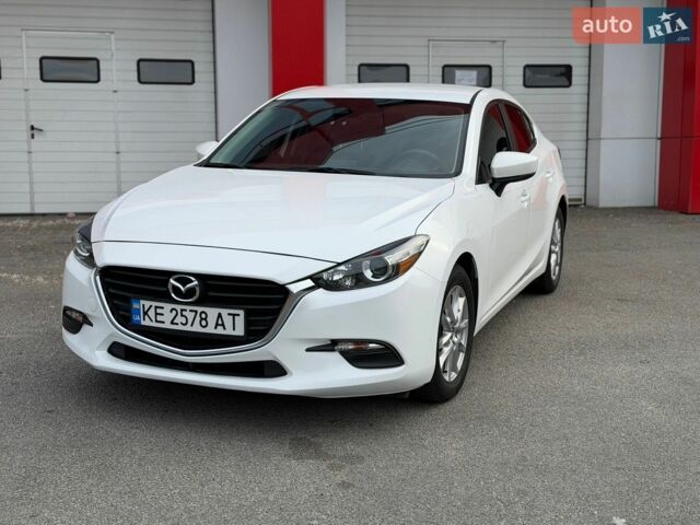 Білий Мазда 3, об'ємом двигуна 2 л та пробігом 70 тис. км за 12500 $, фото 1 на Automoto.ua
