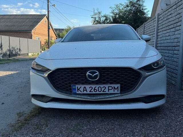 Білий Мазда 3, об'ємом двигуна 2.49 л та пробігом 43 тис. км за 16500 $, фото 1 на Automoto.ua
