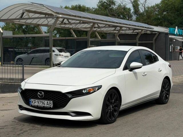 Белый Мазда 3, объемом двигателя 2.5 л и пробегом 80 тыс. км за 16500 $, фото 1 на Automoto.ua