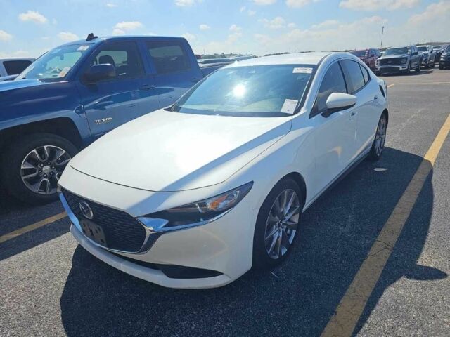 Белый Мазда 3, объемом двигателя 0 л и пробегом 39 тыс. км за 13500 $, фото 1 на Automoto.ua