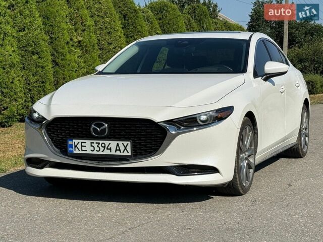 Белый Мазда 3, объемом двигателя 2.49 л и пробегом 20 тыс. км за 17300 $, фото 1 на Automoto.ua