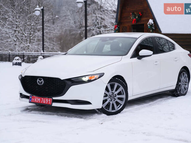 Білий Мазда 3, об'ємом двигуна 2.5 л та пробігом 106 тис. км за 16899 $, фото 1 на Automoto.ua