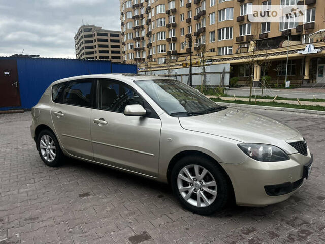 Бежевий Мазда 3, об'ємом двигуна 1.6 л та пробігом 226 тис. км за 5600 $, фото 1 на Automoto.ua