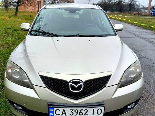 Бежевий Мазда 3, об'ємом двигуна 1.6 л та пробігом 230 тис. км за 5200 $, фото 1 на Automoto.ua