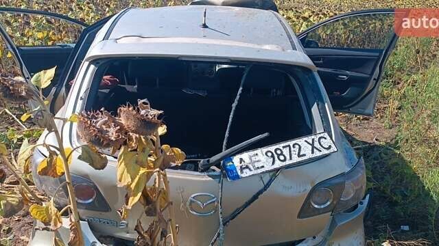 Бежевый Мазда 3, объемом двигателя 2 л и пробегом 190 тыс. км за 500 $, фото 1 на Automoto.ua