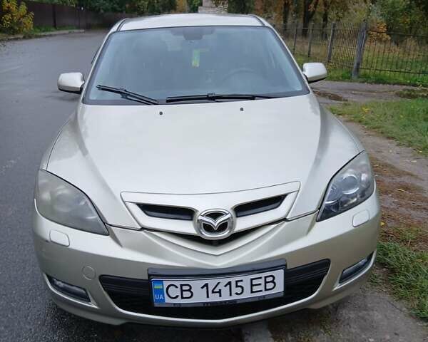 Бежевый Мазда 3, объемом двигателя 1.6 л и пробегом 143 тыс. км за 6200 $, фото 1 на Automoto.ua