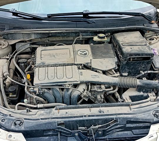 Бежевый Мазда 3, объемом двигателя 1.6 л и пробегом 0 тыс. км за 2300 $, фото 1 на Automoto.ua