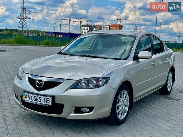 Бежевий Мазда 3, об'ємом двигуна 1.6 л та пробігом 214 тис. км за 5500 $, фото 1 на Automoto.ua