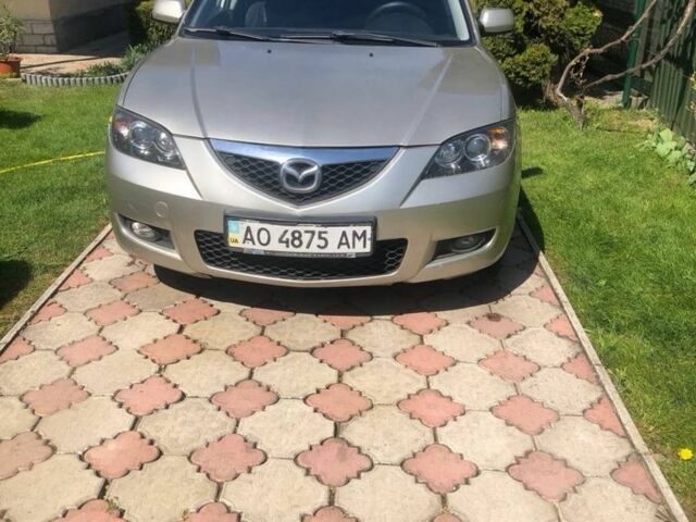 Бежевий Мазда 3, об'ємом двигуна 1.6 л та пробігом 230 тис. км за 6300 $, фото 1 на Automoto.ua
