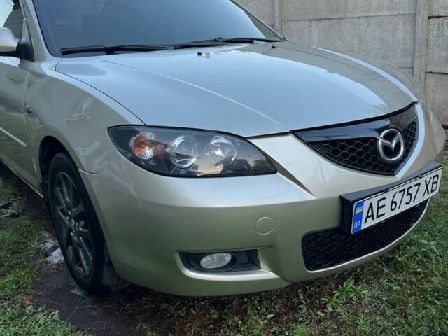 Бежевий Мазда 3, об'ємом двигуна 1.6 л та пробігом 272 тис. км за 6494 $, фото 1 на Automoto.ua
