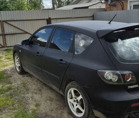 Черный Мазда 3, объемом двигателя 0 л и пробегом 312 тыс. км за 3700 $, фото 1 на Automoto.ua