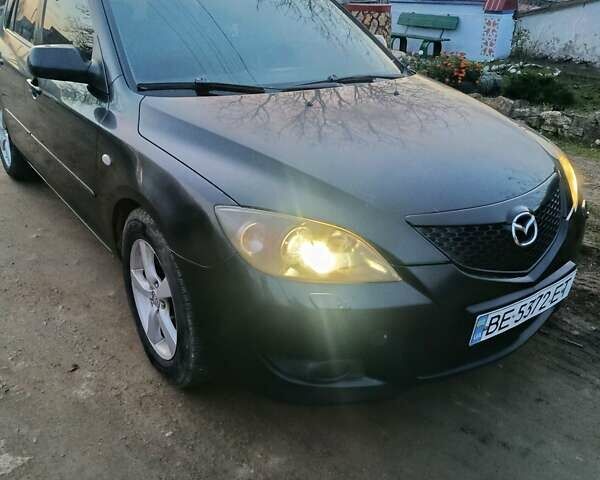 Чорний Мазда 3, об'ємом двигуна 1.56 л та пробігом 376 тис. км за 4400 $, фото 1 на Automoto.ua