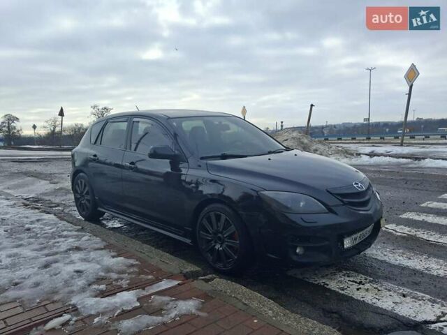 Черный Мазда 3, объемом двигателя 2 л и пробегом 328 тыс. км за 3000 $, фото 1 на Automoto.ua