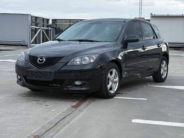 Черный Мазда 3, объемом двигателя 0 л и пробегом 300 тыс. км за 4500 $, фото 1 на Automoto.ua