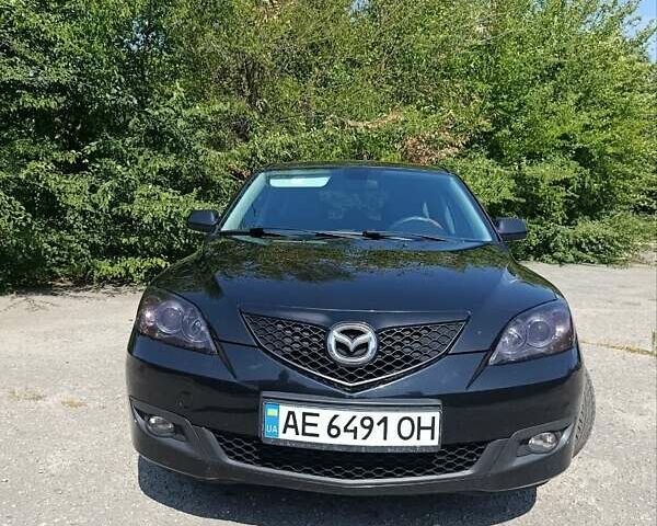 Черный Мазда 3, объемом двигателя 1.6 л и пробегом 196 тыс. км за 5500 $, фото 1 на Automoto.ua