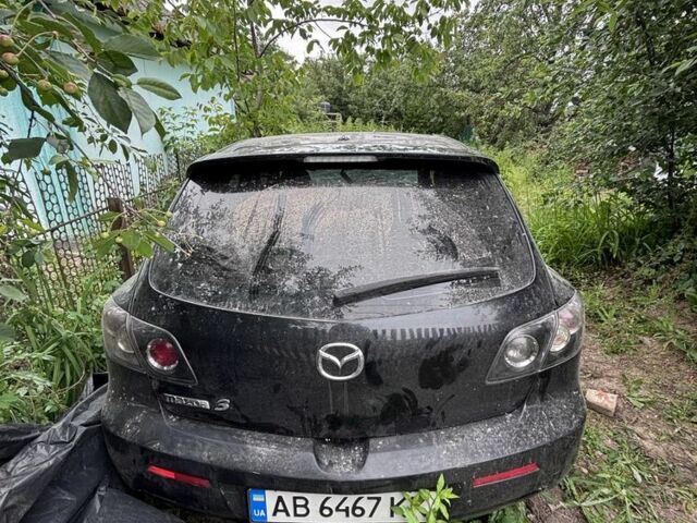 Черный Мазда 3, объемом двигателя 2 л и пробегом 338 тыс. км за 1500 $, фото 1 на Automoto.ua