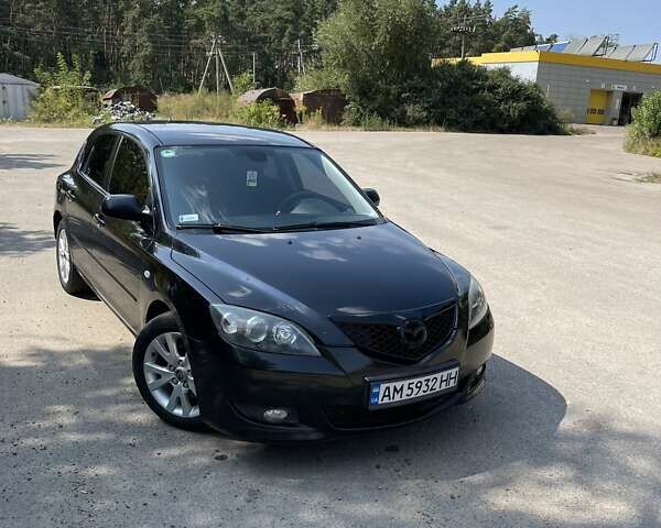 Черный Мазда 3, объемом двигателя 1.6 л и пробегом 228 тыс. км за 4999 $, фото 1 на Automoto.ua