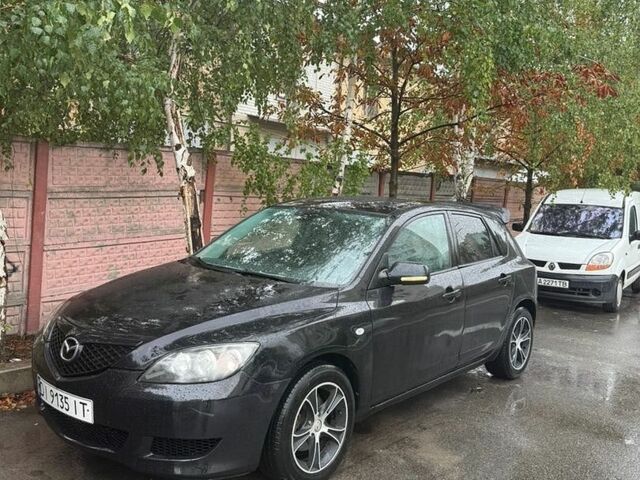Черный Мазда 3, объемом двигателя 1.6 л и пробегом 182 тыс. км за 3850 $, фото 1 на Automoto.ua