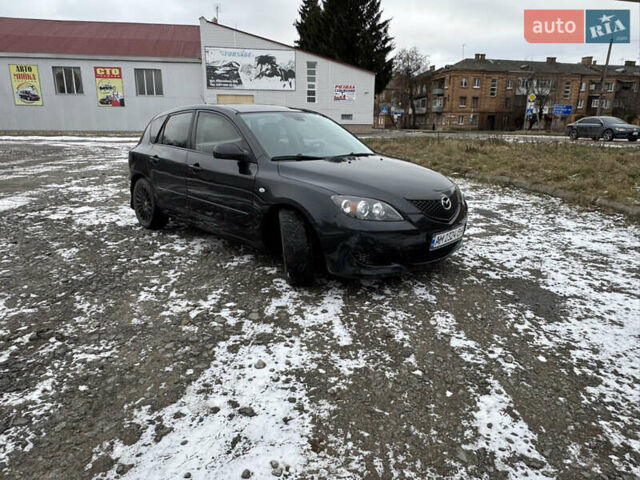 Черный Мазда 3, объемом двигателя 1.6 л и пробегом 201 тыс. км за 4500 $, фото 1 на Automoto.ua