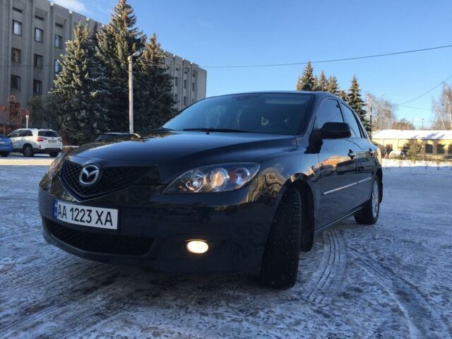 Чорний Мазда 3, об'ємом двигуна 1.6 л та пробігом 131 тис. км за 7800 $, фото 1 на Automoto.ua