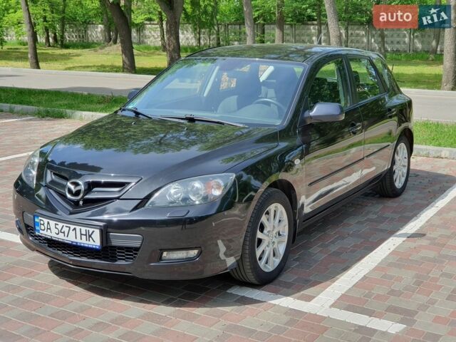 Чорний Мазда 3, об'ємом двигуна 1.6 л та пробігом 264 тис. км за 5500 $, фото 1 на Automoto.ua