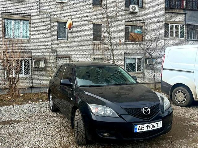 Черный Мазда 3, объемом двигателя 1.6 л и пробегом 0 тыс. км за 4000 $, фото 1 на Automoto.ua