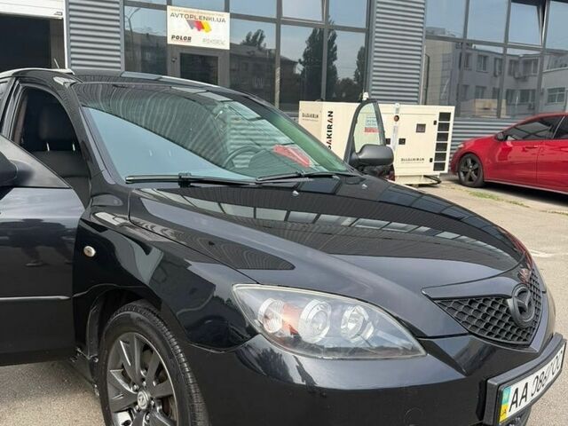 Чорний Мазда 3, об'ємом двигуна 2 л та пробігом 271 тис. км за 6000 $, фото 1 на Automoto.ua