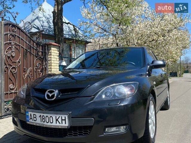 Черный Мазда 3, объемом двигателя 1.6 л и пробегом 230 тыс. км за 6100 $, фото 1 на Automoto.ua