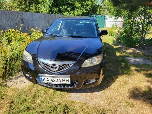 Черный Мазда 3, объемом двигателя 1.6 л и пробегом 325 тыс. км за 4600 $, фото 1 на Automoto.ua