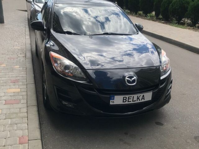 Чорний Мазда 3, об'ємом двигуна 1.6 л та пробігом 300 тис. км за 5897 $, фото 1 на Automoto.ua