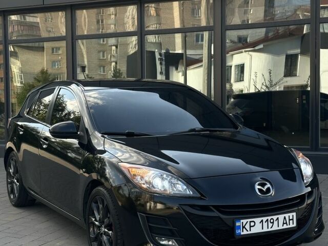 Чорний Мазда 3, об'ємом двигуна 1.6 л та пробігом 256 тис. км за 7200 $, фото 1 на Automoto.ua