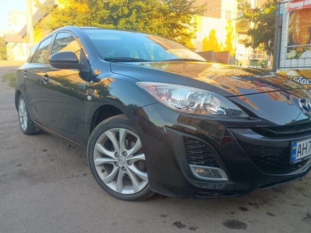 Черный Мазда 3, объемом двигателя 1.6 л и пробегом 235 тыс. км за 6500 $, фото 1 на Automoto.ua