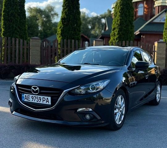 Чорний Мазда 3, об'ємом двигуна 2 л та пробігом 183 тис. км за 9500 $, фото 1 на Automoto.ua