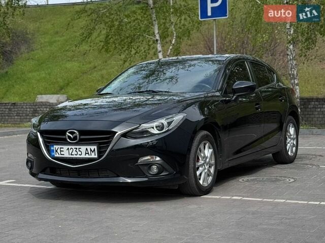 Чорний Мазда 3, об'ємом двигуна 2.19 л та пробігом 227 тис. км за 9500 $, фото 1 на Automoto.ua