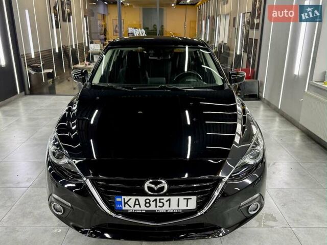 Черный Мазда 3, объемом двигателя 2 л и пробегом 112 тыс. км за 14900 $, фото 1 на Automoto.ua