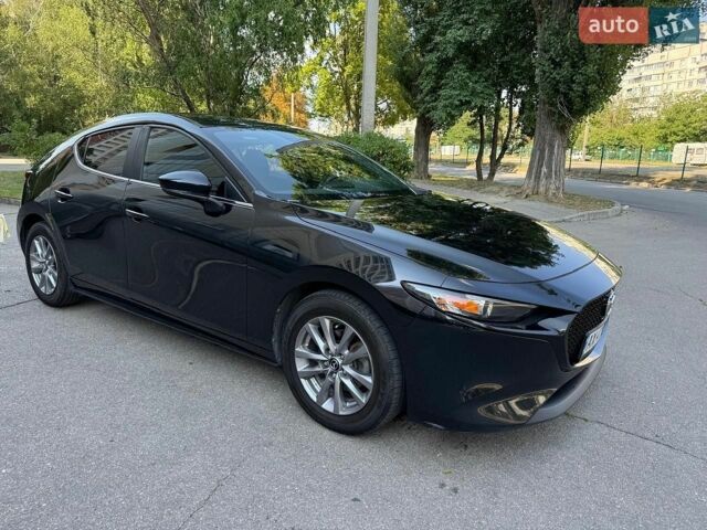Чорний Мазда 3, об'ємом двигуна 2 л та пробігом 75 тис. км за 14777 $, фото 1 на Automoto.ua
